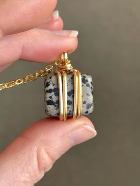 Dalmatian Jasper Square Cut Gold Tone Wire Wrap Necklace